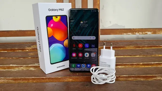 Galaxy M62