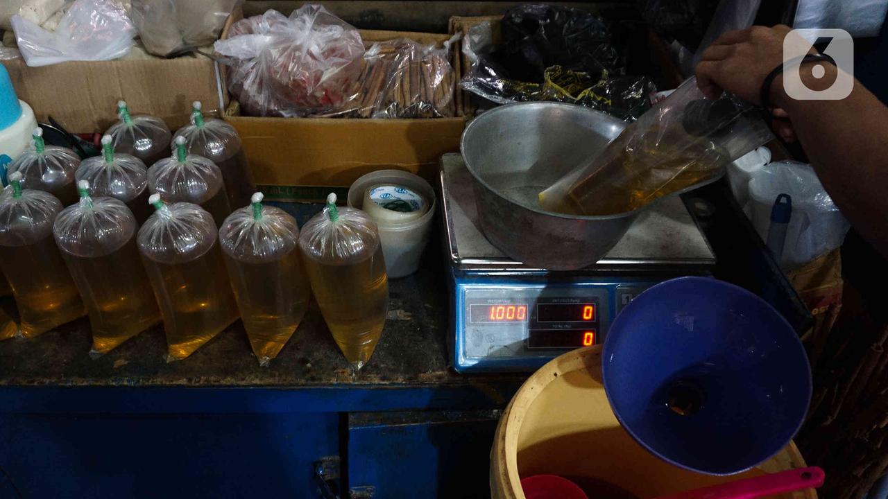 Subsidi Minyak Goreng Curah Dihentikan