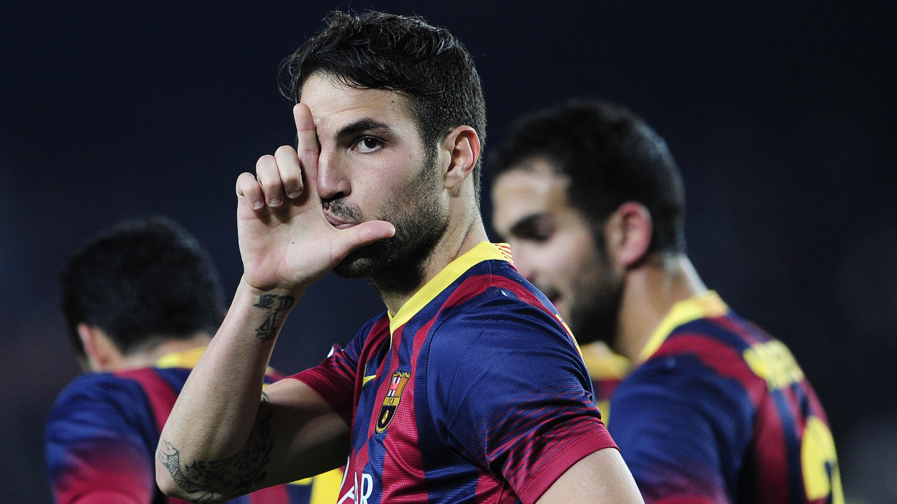 6. Cesc Fabregas - Didikan Akademi La Masia ini sempat sukses bersama Arsenal sebelum akhirnya kembali ke Barcelona. Tahun 2014 secara mengejutkan Barca melepasnya ke Chelsea dengan banderol 29,7 juta poundsterling. (AFP/Josep Lago)