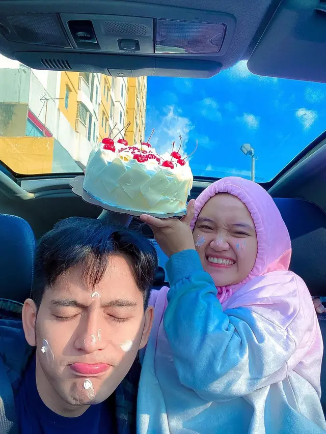 Ilyas Bachtiar bintang Mega Series Panggilan dapat kejutan ultah dari Nabila LIDA (Foto: Instagram @ilyasbachtiar10)