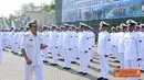 Citizen6, Surabaya: Dankobangdikal memeriksa Pasukan pada acara penutupan dan pelantikan bintara baru, yang dipusatkan di Lapangan Candradimuka Puslatdiksarmil, Juanda, Sidoarjo. (Pengirim: Penkobangdikal).