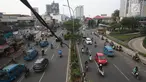 Suasana Jalan Margonda Raya, Depok, Jawa Barat, Jumat (18/8). BPTJ mengeluarkan rekomendasi perluasan pelarangan motor di sejumlah jalan di Jakarta dan kota-kota di sekitarnya, salah satunya di Jalan Margonda, Depok. (Liputan6.com/Immanuel Antonius)