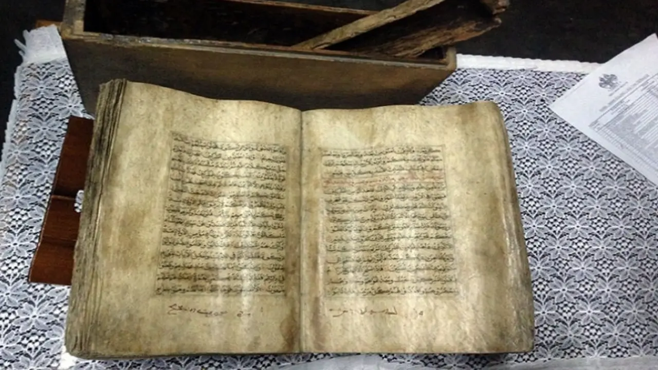 Tinta Rahasia di Mushaf Alquran Kulit Kayu Berusia Ribuan Tahun 