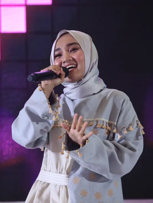 Fatin Shidqia Lubis