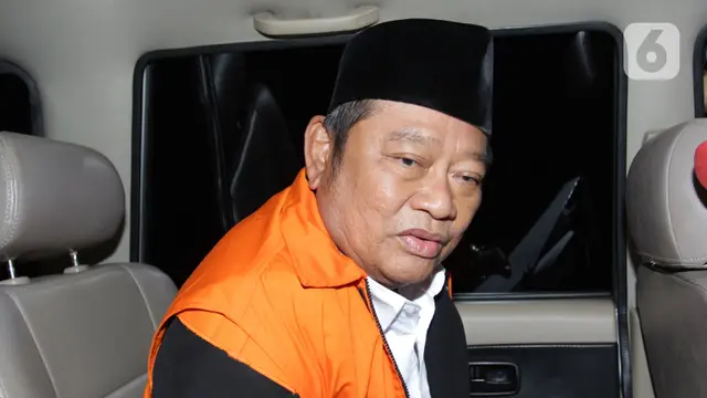 Ekspresi Bupati Sidoarjo Saiful Ilah  Saat Ditahan KPK