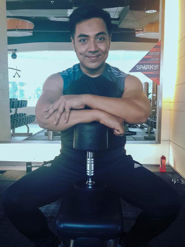 FOTO: Riza Muhammad, Ustad yang Berbadan Kekar