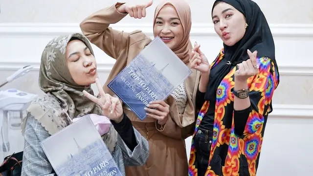Pernah Diselingkuhi, Ini 6 Potret Kebersamaan Ririe Fairus dan Mommy ASF