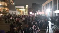 Suasana nobar gerhana bulan total di Planetarium, Taman Ismail Marzuki, Jakarta Pusat, Rabu (31/1/2018) malam. (Liputan6.com/Rezki Apriliya Iskandar)