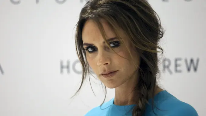 [Bintang] Victoria Beckham 