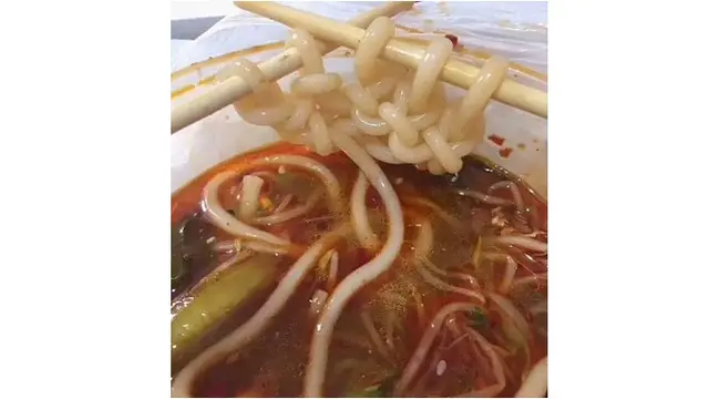 Drama Makan Mie