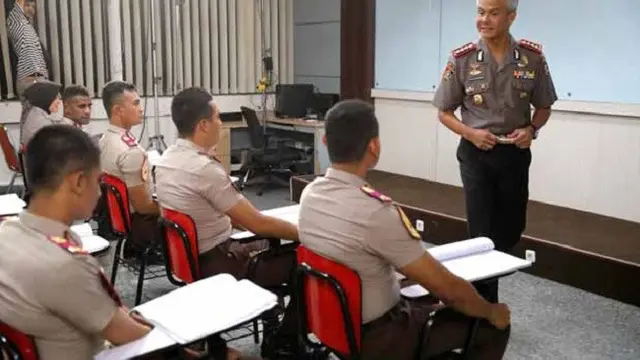 [Fimela] Sang Prawira