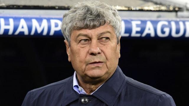 Mircea Lucescu (c) AFP