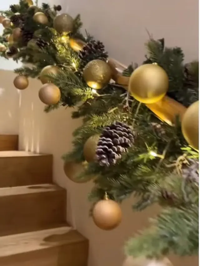 7 Potret Persiapan Sandra Dewi dan Keluarga Sambut Natal, Beli Langsung Dari Amerika