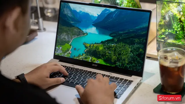 Acer Aspire Lite 15