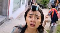 Cara menggunakan filter muka sedih atau nangis di Instagram, Twitter, dan TikTok. Dok: Instagram/@putubahagiana