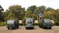 PT Isuzu Astra Motor Indonesia (IAMI) memberikan tiga unit kendaraan kepada Kementerian Pertahanan RI.