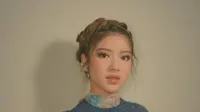 7 Beda Makeup Tiara Andini saat Manggung vs Sehari-Hari, Sama-Sama Cantik