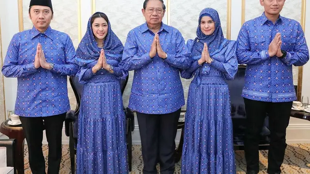 Potret keluarga Annisa Pohan dan Aliya Rajasa (Sumber: Instagram/@annisayudhoyono)