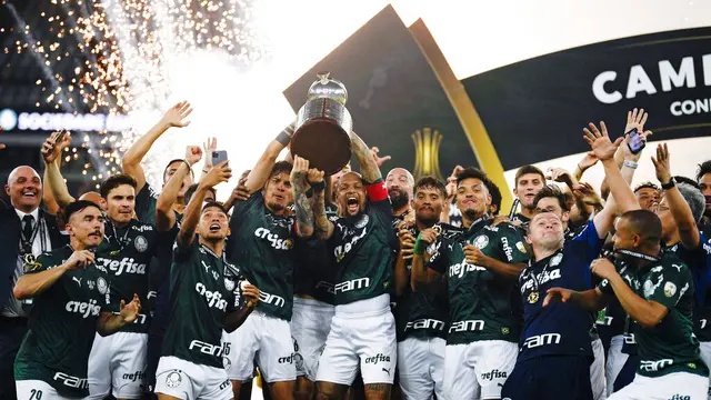 FOTO: Menang Dramatis Atas Santos, Palmeiras Juara Copa Libertadores