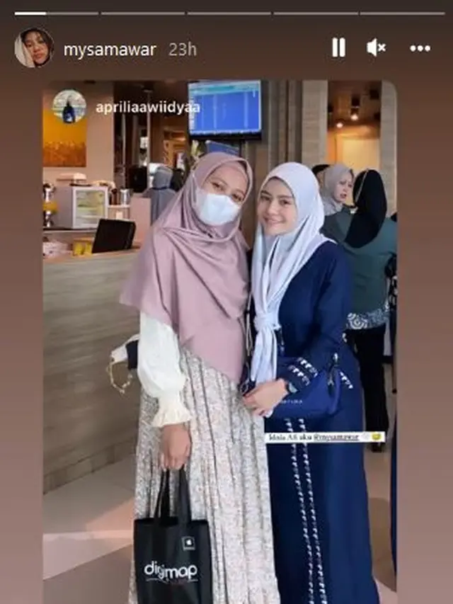Tampil Berhijab, Ini 6 Potret Mawar AFI Berangkat Umrah Bareng Larissa Chou