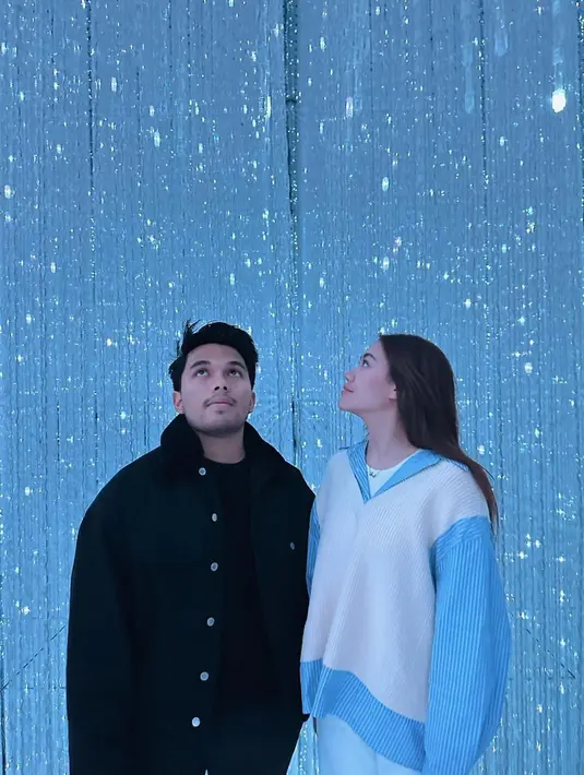 Dalam unggahan di media sosial, Aaliyah Massaid dan Thoriq Halilintar juga memperlihatkan berbagai momen mesra dan kompak. Momen kebersamaan keduanya ini pun berhasil mencuri perhatian netizen. (Liputan6.com/IG/@aaliyah.massaid)