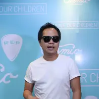 Seperti diketahui, Sandhy Sandoro mengawali karier musiknya menjadi solois di Jerman. (Nurwahyunan/Bintang.com)