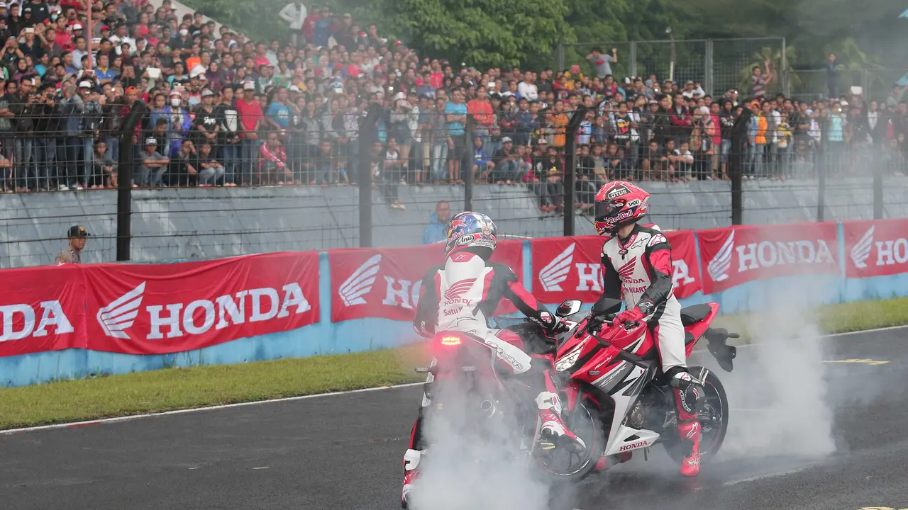 Marc Marquez dan Dani Pedrosa