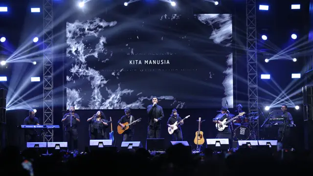 Tulus di KLBB 2024 [Daniel Rachmad/Fimela]