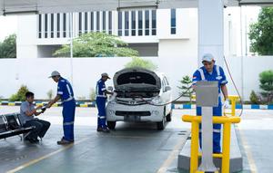 PGN menginisiasi program gas bumi untuk transportasi darat dan kapal nelayan tradisional, akan menggunakan CNG. Kendaraan tersebutn akan dikonversi bahan bakar dari menggunakan BBM menjadi Bahan Bakar Gas (BBG).&nbsp;(Dok PGN)