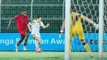 Aksi winger Bhayangkara FC, Ryo Matsumura saat menghadapi Arema FC dalam laga pekan ke-25 BRI Super League 2025/2026 di Stadion Sumpah Pemuda, Bandar Lampung, Selasa (10/3/2026). (Dok. Bhayangkara FC)