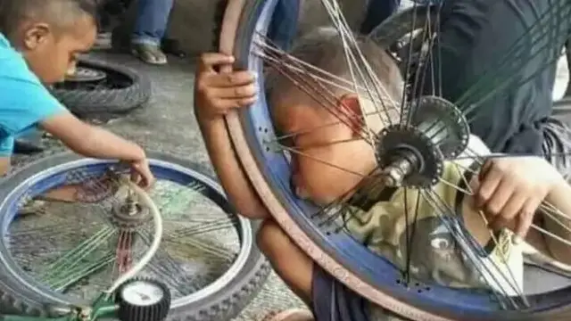 7 Potret Pemandangan Nyeleneh yang Ditemukan di Bengkel Ini Absurd Banget