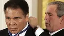 Muhammad Ali akan dimakamkan di  kampung halamannya di Louisville. Namun dari pihak keluarga terkait belum menjelaskan kapan pemakamannya akan digelar. (dailymail/Bintang.com)