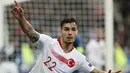 Pemain Turki, Kaan Ayhan berselebrasi usai mencetak gol ke gawang Prancis pada pertandingan Grup H Kualifikasi Piala Eropa 2020 di Stade de France di Saint Denis, utara Paris (14/10/2019). Prancis harus menunggu sampai bulan November mengunci tiket putaran final. (AP Photo/Thibault Camus)