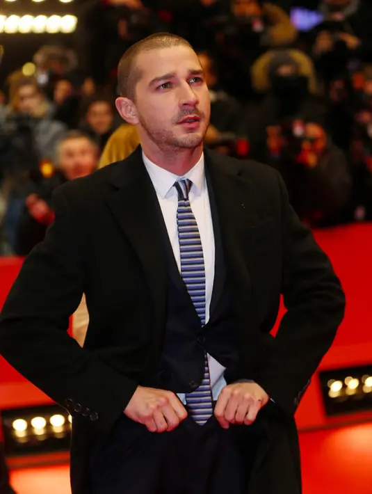 Mengenai penampilan barunya, kabarnya itu adalah untuk peran terbarunya di film Andrea Arnold yang berjudul American Honey. (Bintang/EPA)