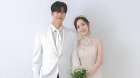 Na In Woo dan Park Min Young sukses memerankan karakter Yoo Ji Hyuk dan Kang Ji Won di Marry My Husband. Akting keduanya bersama pemain lainnya pun sukses membuat banyak penonton turut merasakan emosi yang ada. (Liputan6.com/IG/@rachel_mypark)