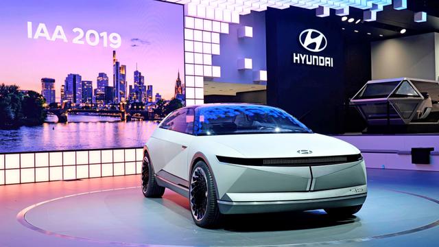 Hyundai Motor Company resmi memperkenalkan konsep mobil listrik Hyundai 45 EV di Frankfurt Motor Show 2019, September lalu