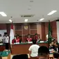 Sidang putusan PN Batam terhadap penipuan dan penggelapan yang dilakukan direktur PT Batam Riau Bertuah, Roma Nasir. Foto: liputan6.com/ajang nurdin&nbsp;