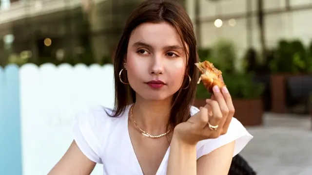 Ilustrasi Kalung Milano (Credit: Freepik)