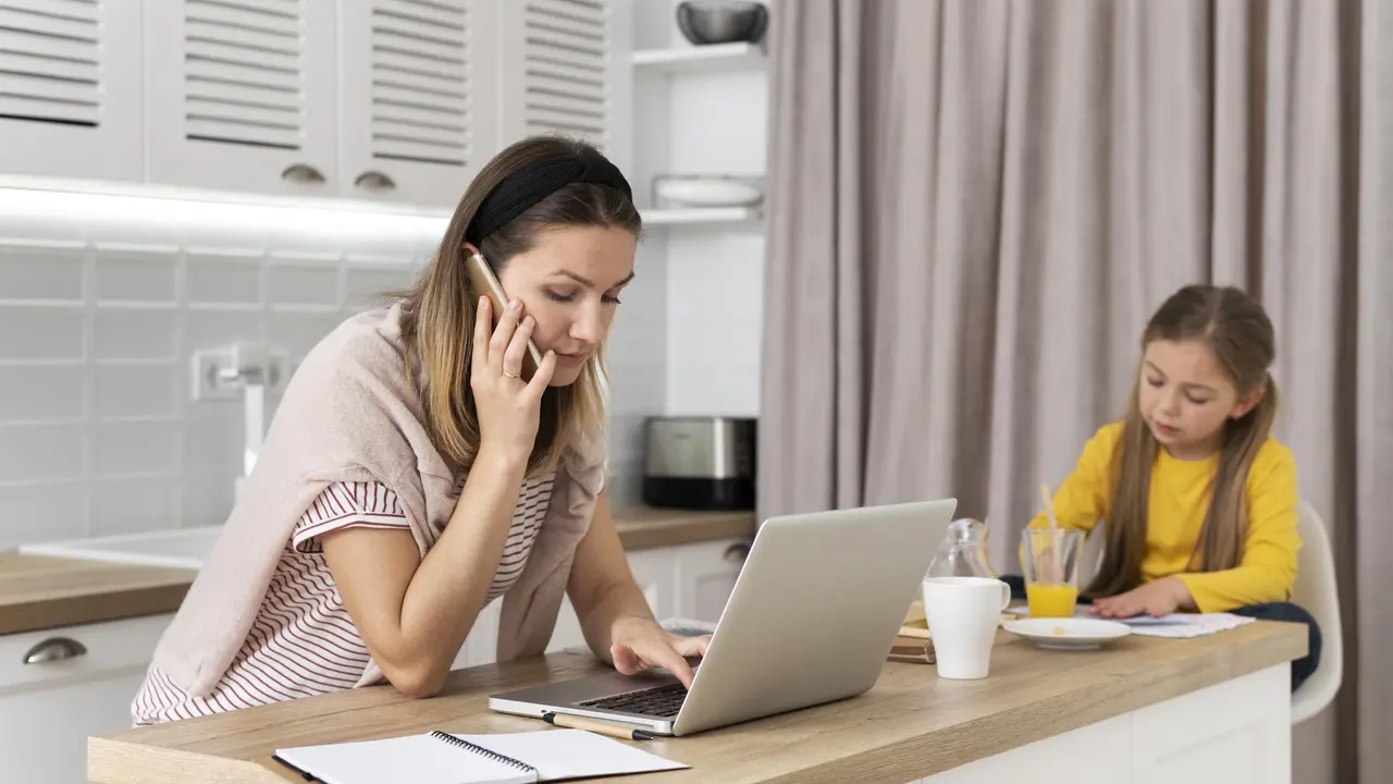 istilah "Venmo Mom" makin sering terdengar di media sosial.