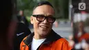 Mantan Wakil Menteri Ketenagakerjaan, Immanuel Ebenezer Gerungan (Noel) usai menjalani pemeriksaan lanjutan di gedung Merah Putih Komisi Pemberantasan Korupsi (KPK), Jakarta, Selasa (25/11/2025). (Liputan6.com/Helmi Fithriansyah)