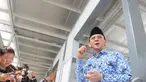 Plt Gubernur DKI Jakarta Basuki Tjahaja Purnama (Ahok) blusukan ke areal PKL di IRTI Monas, Jakarta, Senin (10/11/2014) (Liputan6.com/Herman Zakharia)