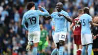 Leroy Sane dan Benjamin Mendy (AFP/Oli Scarff)