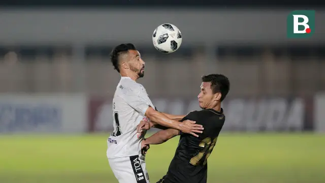 FOTO: Kushedya Hari Yudo Bawa Indonesia Unggul Atas Bali United di Babak Pertama