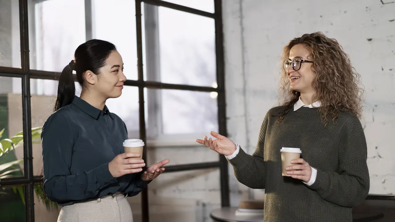 Merasa Nggak Nyaman di Kantor? Ini 5 Tips Cara Menyampaikannya Dengan Profesional [Dok/freepik/com]