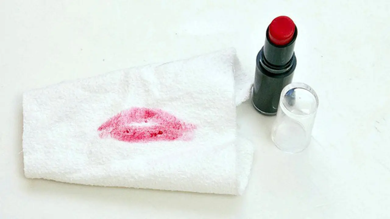copyright by www.popsugar.com