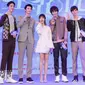 Connor Leong, Dylan Wang, Shen Yue, Darren Chen, dan Caesar Wu (Sumber: Straits Times/ Weibo)