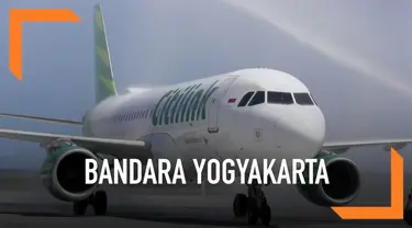 Yogyakarta International Airport di Kulonprogo akhirnya resmi beroperasi. Penerbangan komersial perdana ditandai dengan mendaratnya pesawat Citilink Senin (6/5) siang yang terbang dari bandara Halim Perdanakusuma.