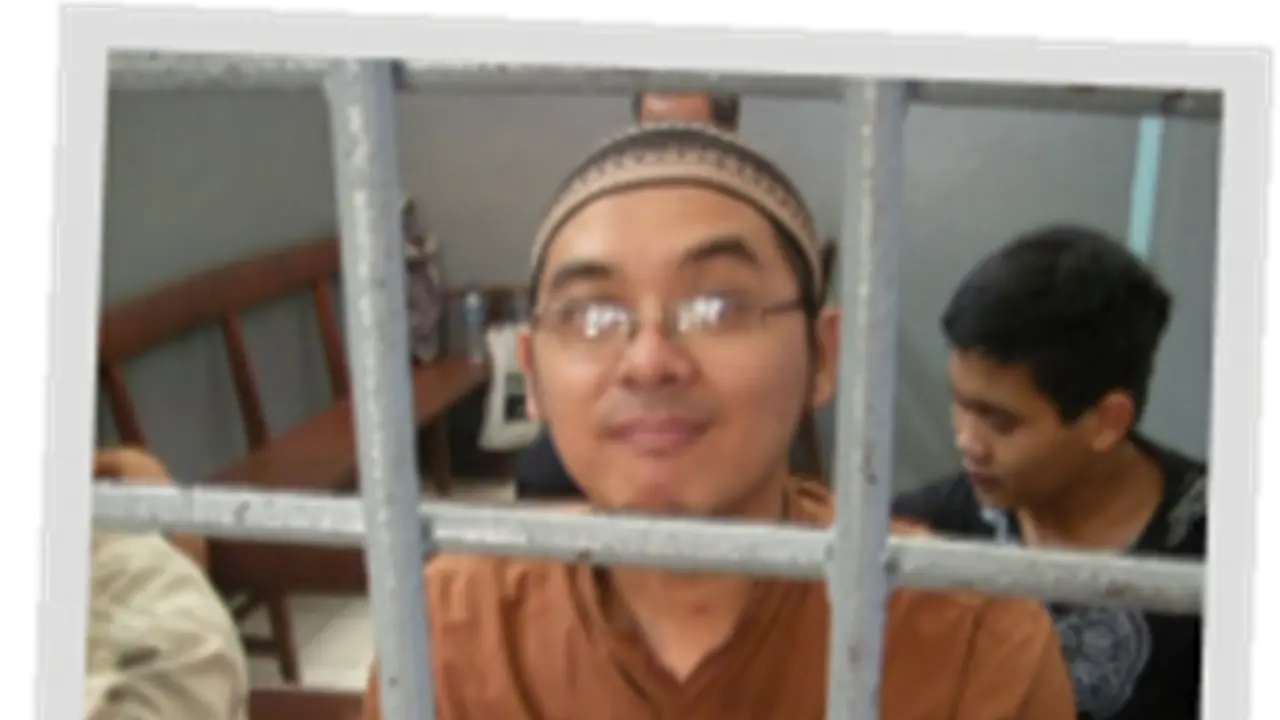 [Bintang] Bahrun Naim, warga Indonesia yang bergabung dengan ISIS diduga pelaku bom Sarinah