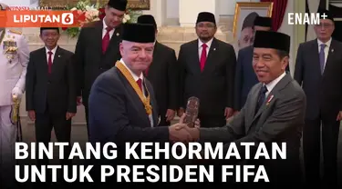 Presiden FIFA Dianugerahi Bintang Jasa Pratama oleh Presiden Jokowi