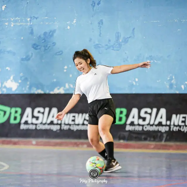 Potret Kiky Saputri Saat Olahraga
